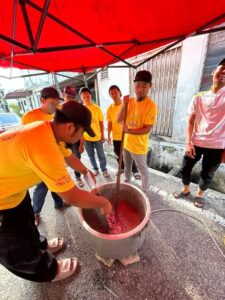 "Bubur Lambuk" cooking program with Mesrarian 2023 WhatsApp Image 2024 01 05 at 11.50.01 AM 1